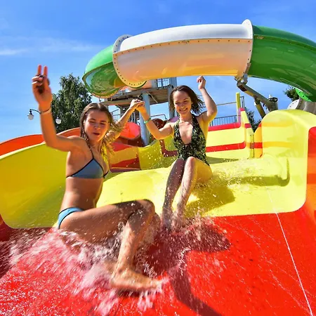 Guest house Konwaliowa Przystan 4*