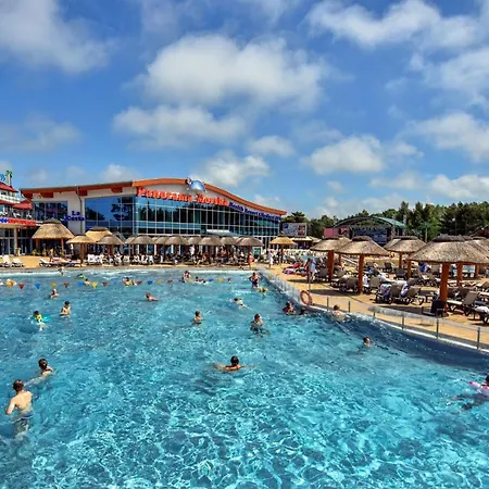 Konwaliowa Przystan Guest house 4*